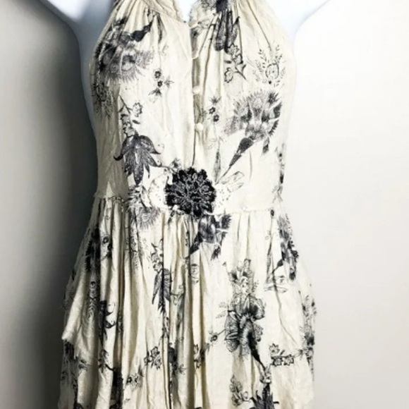 ISO free people floral tank top any size - Picture 3 of 4